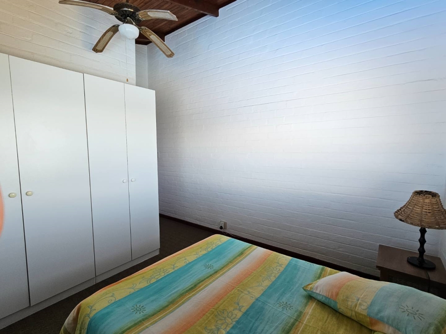 4 Bedroom Property for Sale in Pearly Beach Western Cape